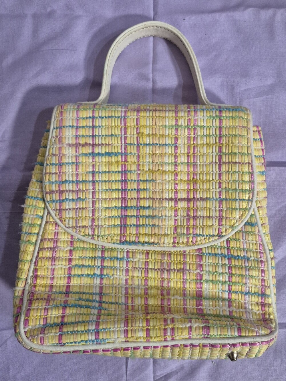 Liz Claiborne Retro Quilted Handbag